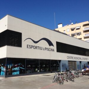 CDO Esportiu la piscina, exterior